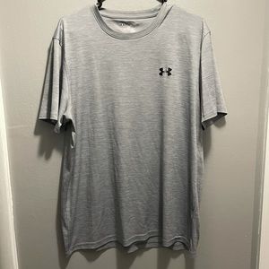 Grey Under Armor short sleeve shirt size Xl